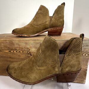 Vince Camuto Western Ankle Boots Leather Womens SZ 7.5 Festival Cowgirl Chic